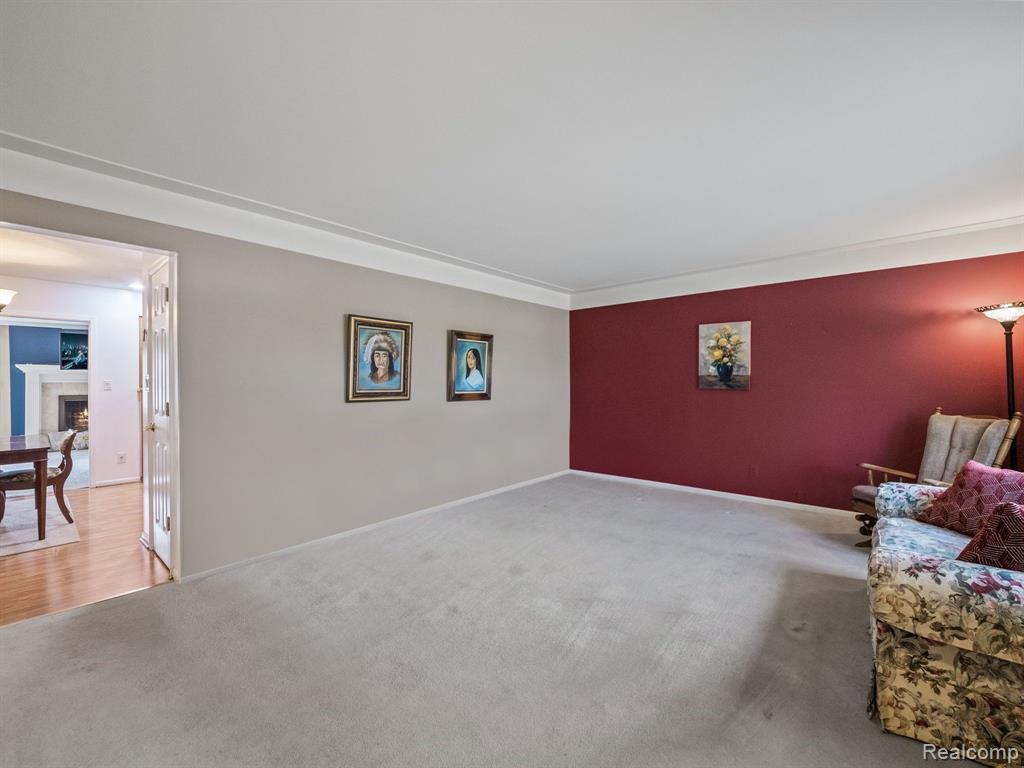 707 Pine Tree Road Lake Orion, MI 48362 - Photo 13 of 36 Gallery Image 13