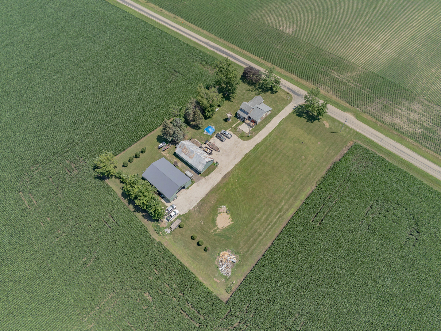 2823 South Center Road Rochelle, IL 61068 - Photo 28 of 46