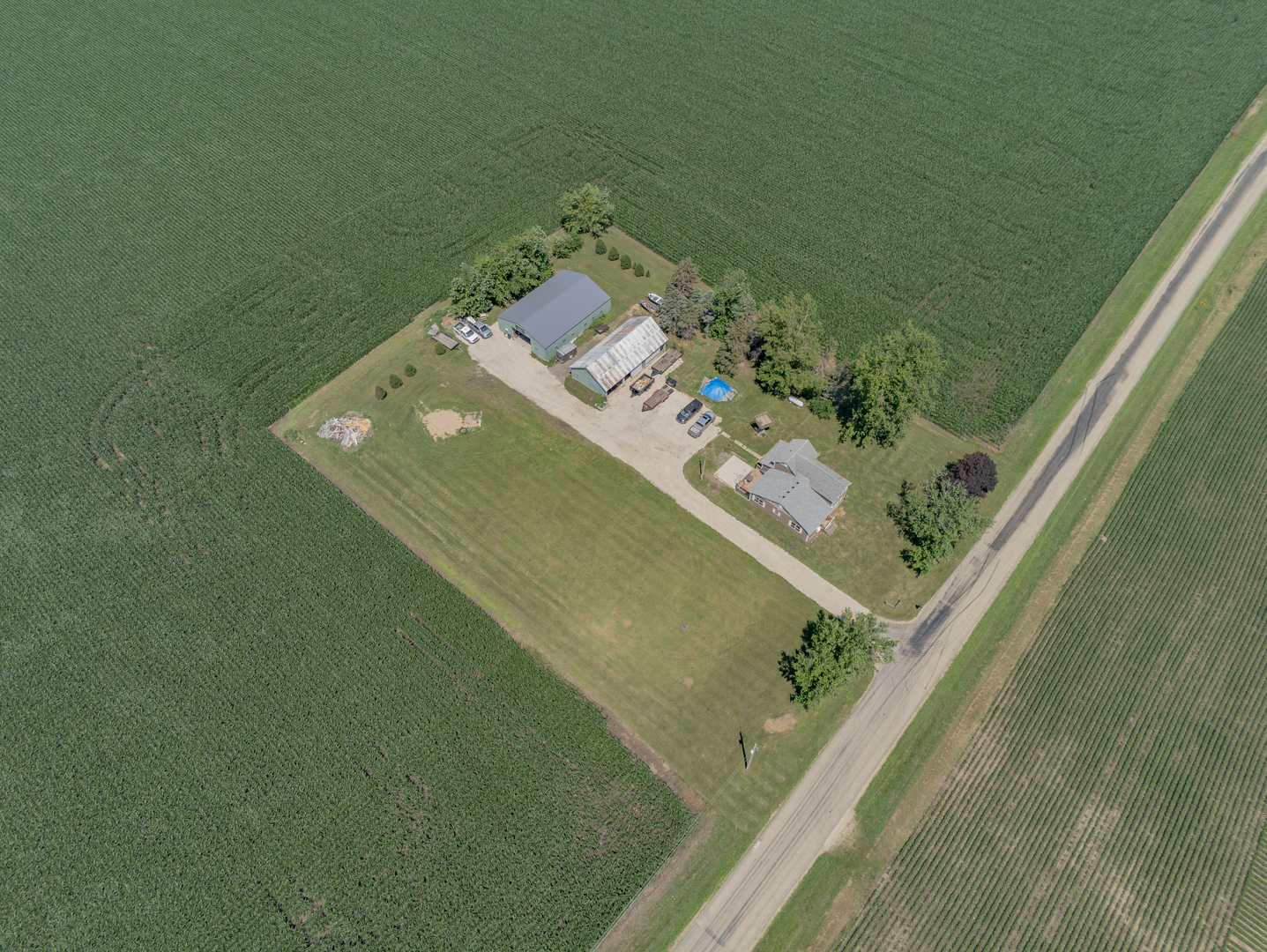 2823 South Center Road Rochelle, IL 61068 - Photo 29 of 46
