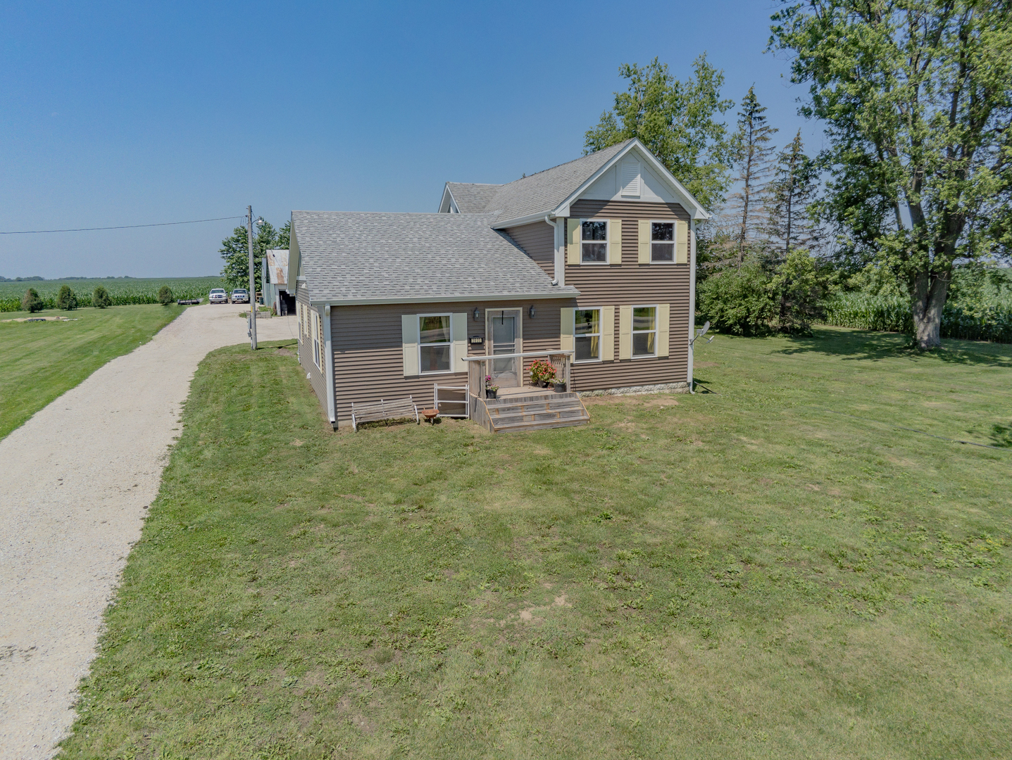 2823 South Center Road Rochelle, IL 61068 - Photo 31 of 46