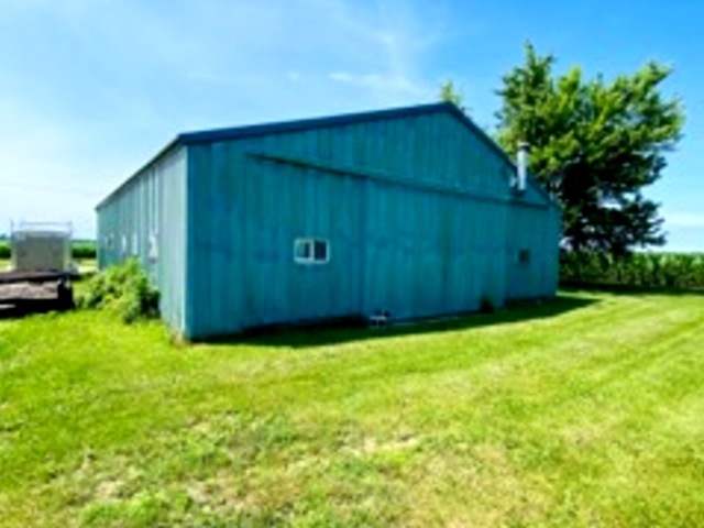 2823 South Center Road Rochelle, IL 61068 - Photo 42 of 46