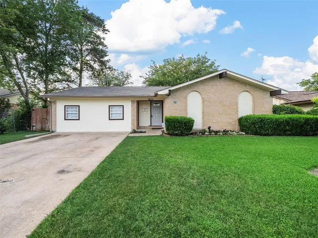 $2,400 | 3633 Edgewood Drive, Garland, TX 75042