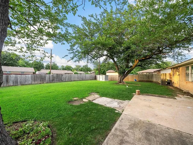 $2,400 | 3633 Edgewood Drive, Garland, TX 75042