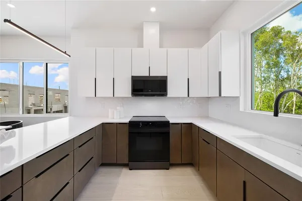$4,200 | 10350 2nd Way North, St. Petersburg, FL 33716