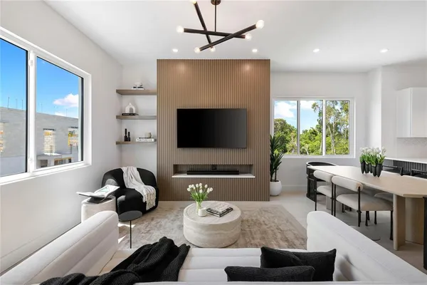 $4,200 | 10350 2nd Way North, St. Petersburg, FL 33716