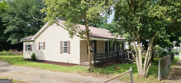 $227,500 | 203 Marshall Avenue, Hogansville, GA 30230