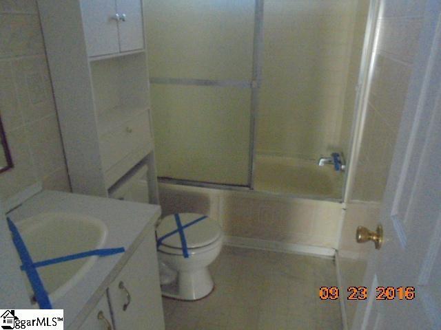 4632 Bramlett Church Road Gray Court, SC 29645 - Photo 5 of 12 Gallery Image 5