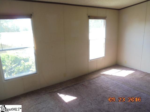 4632 Bramlett Church Road Gray Court, SC 29645 - Photo 7 of 12 Gallery Image 7