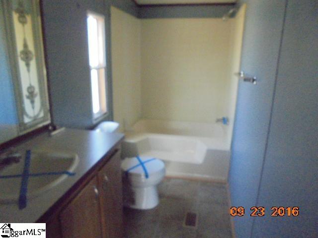 4632 Bramlett Church Road Gray Court, SC 29645 - Photo 8 of 12 Gallery Image 8