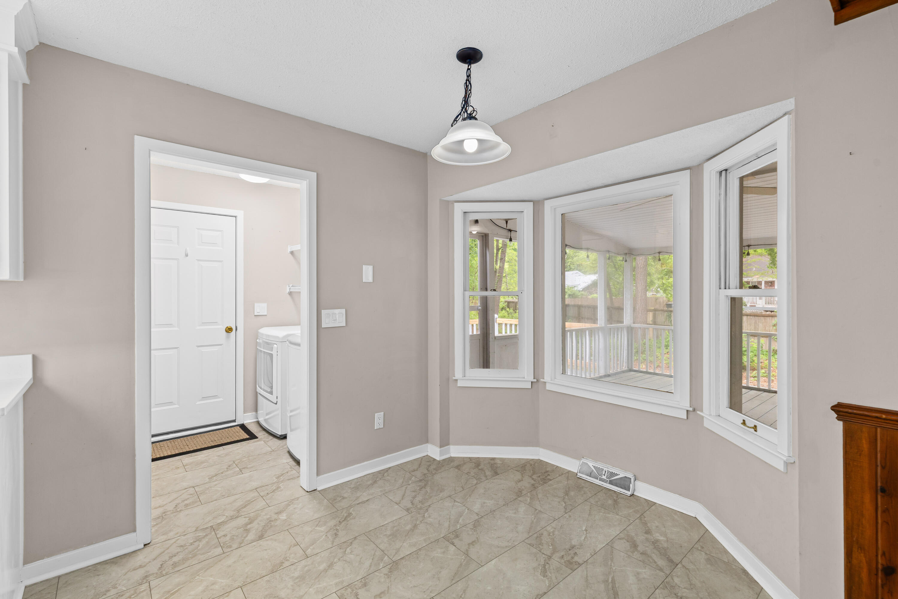 100 Medway Square Summerville, SC 29485 - Photo 13 of 38 1G1A1740
