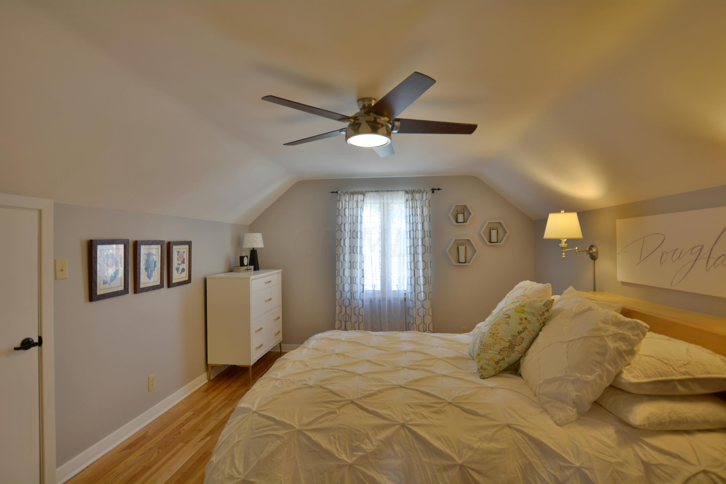 2510 Dover Road Columbus, OH 43209 - Photo 23 of 33 Primary Bedroom
