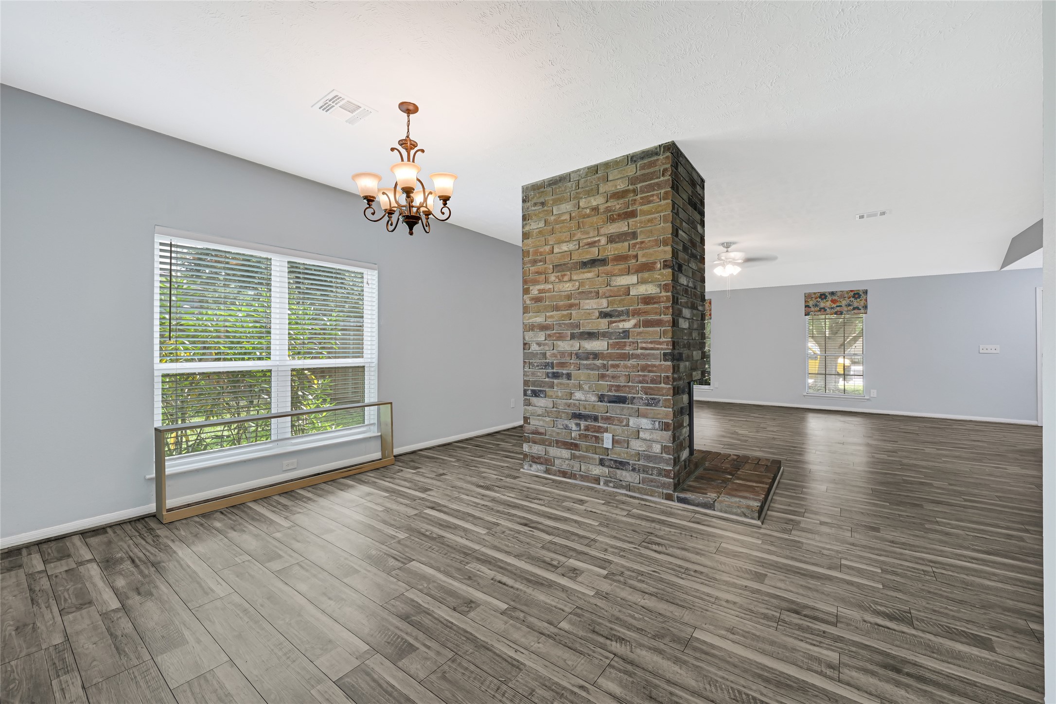 4002 Spring Forest Drive Pearland, TX 77584 - Photo 13 of 25