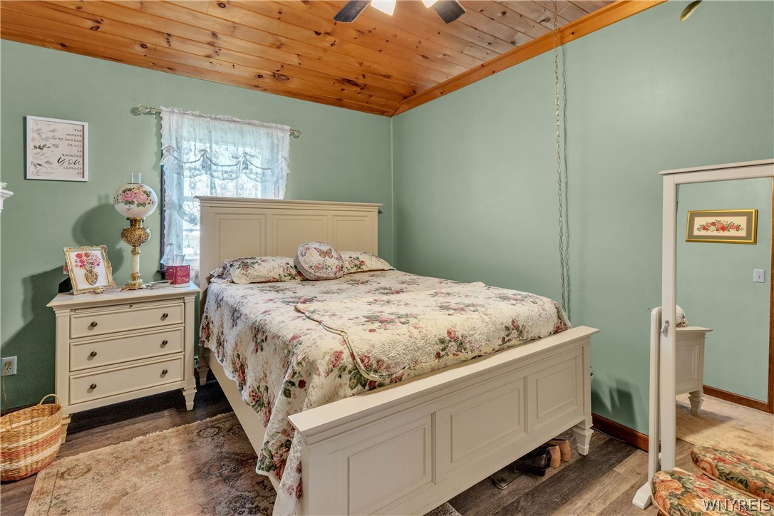5458 Murphy Road Lockport Town, NY 14094 - Photo 27 of 43