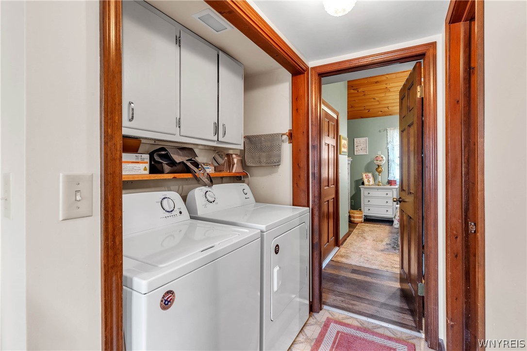 5458 Murphy Road Lockport Town, NY 14094 - Photo 32 of 43