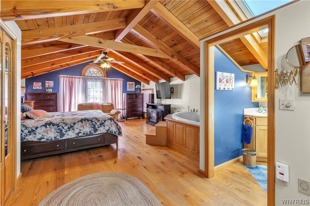 5458 Murphy Road Lockport Town, NY 14094 - Photo 9 of 43