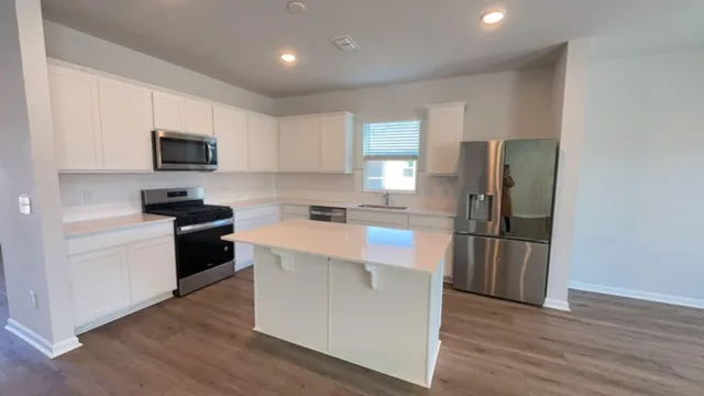 $2,700 | 703 Willow Bark Court, Summerville, SC 29486