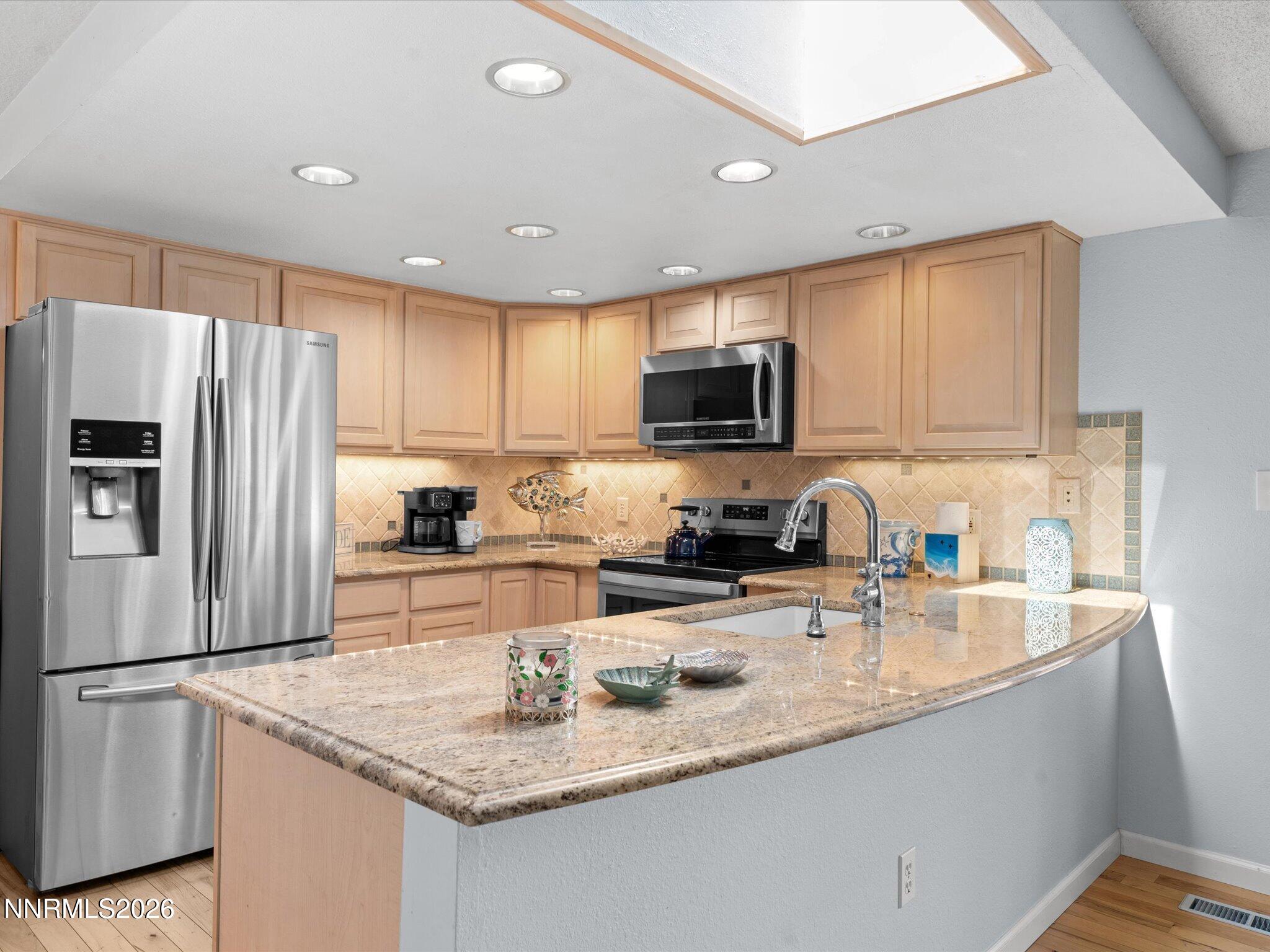 3881 Amador Way Reno, NV 89502 - Photo 17 of 48 25-3881 Amador Way-124
