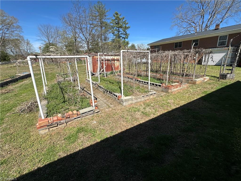 281 Spencer Meadow Road Asheboro, NC 27205 - Photo 12 of 38