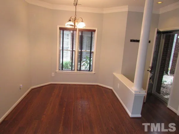 $1,695 | 1001 Brighthurst Drive, Unit 101, Raleigh, NC 27605