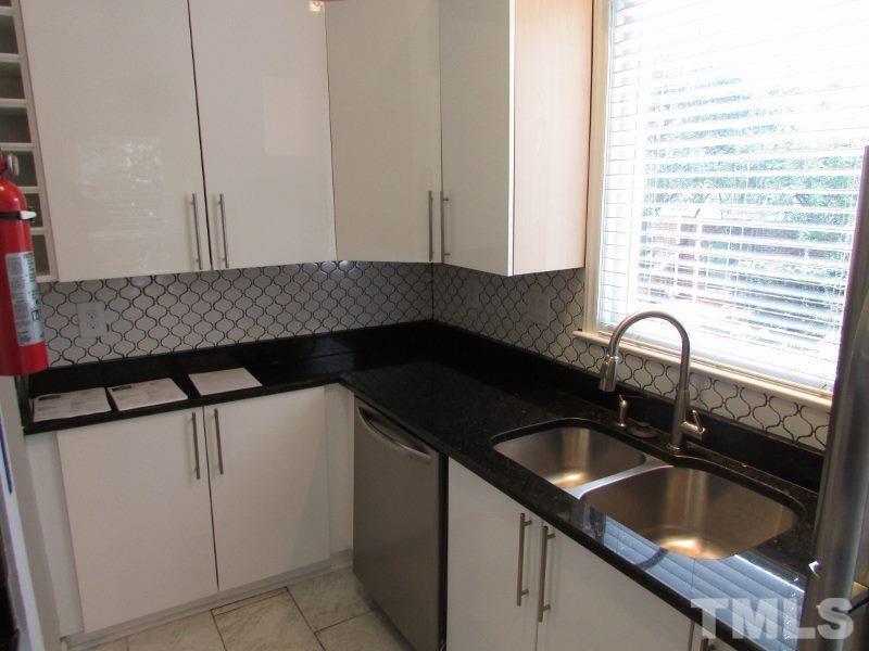 1001 Brighthurst Drive, Unit 101 Raleigh, NC 27605 - Photo 10 of 20 Photo #10