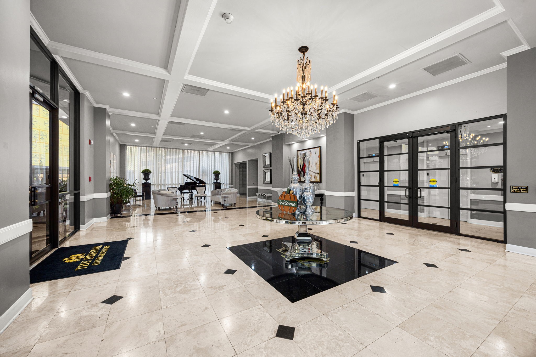 3350 McCue Road, Unit 2302 Houston, TX 77056 - Photo 3 of 31 Main Lobby manned 24/7, for an extra dose of safety coming home at any time of the day.