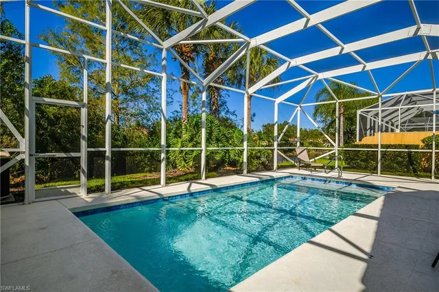a view of a living room with a rug