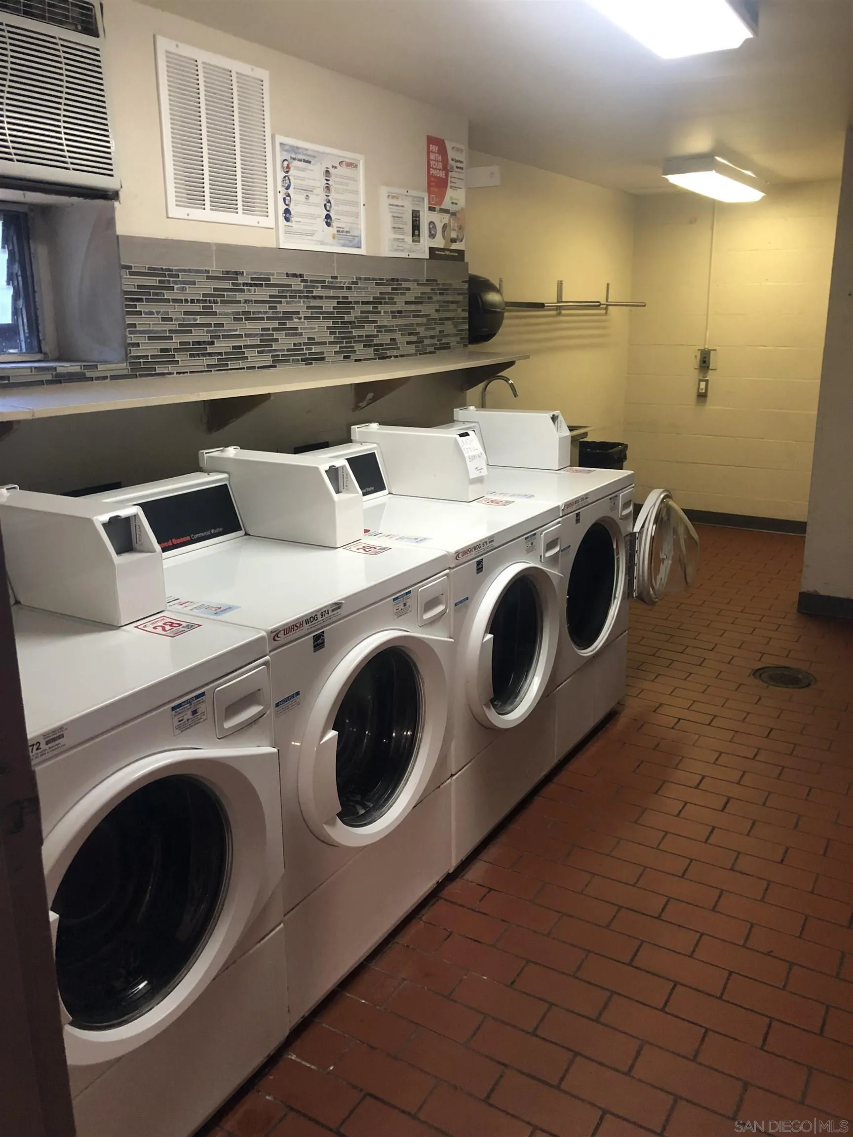 6202 Friars Road, Unit 224 San Diego, CA 92108 - Photo 13 of 13 a utility room with dryer and washer