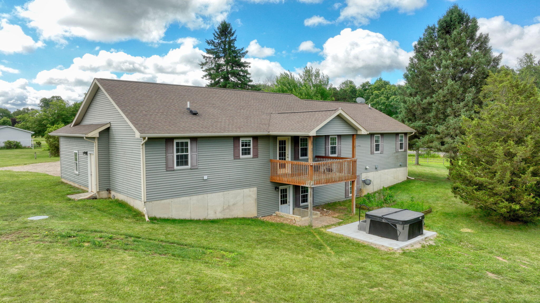 13700 Clinton Road Onondaga, MI 49264 - Photo 38 of 64 60