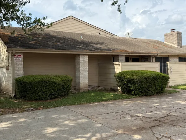 $1,500 | 10362 Cook Road, Houston, TX 77099