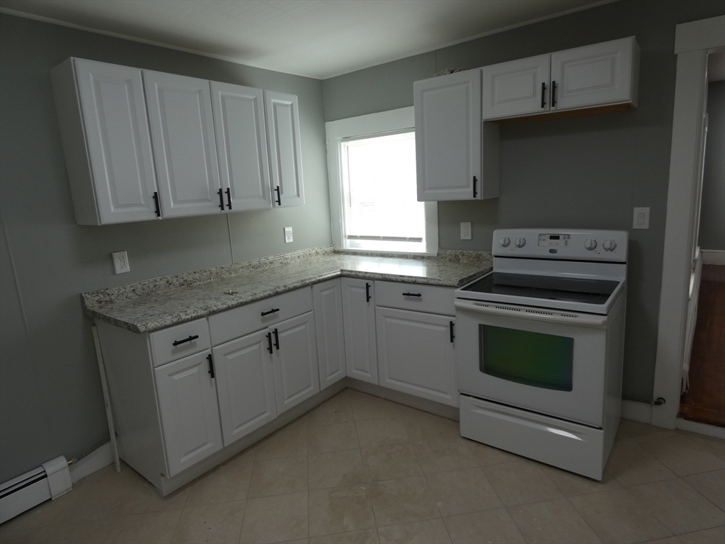 94 Maple Street, Unit 2 Gardner, MA 01440 - Photo 17 of 21