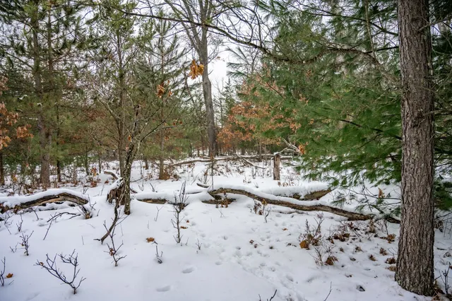 $282,900 | N9358 7th Avenue, New Lisbon, WI 53950