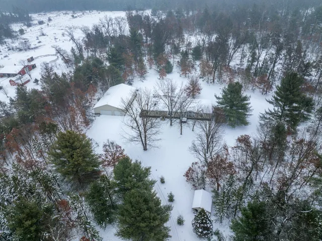 $282,900 | N9358 7th Avenue, New Lisbon, WI 53950