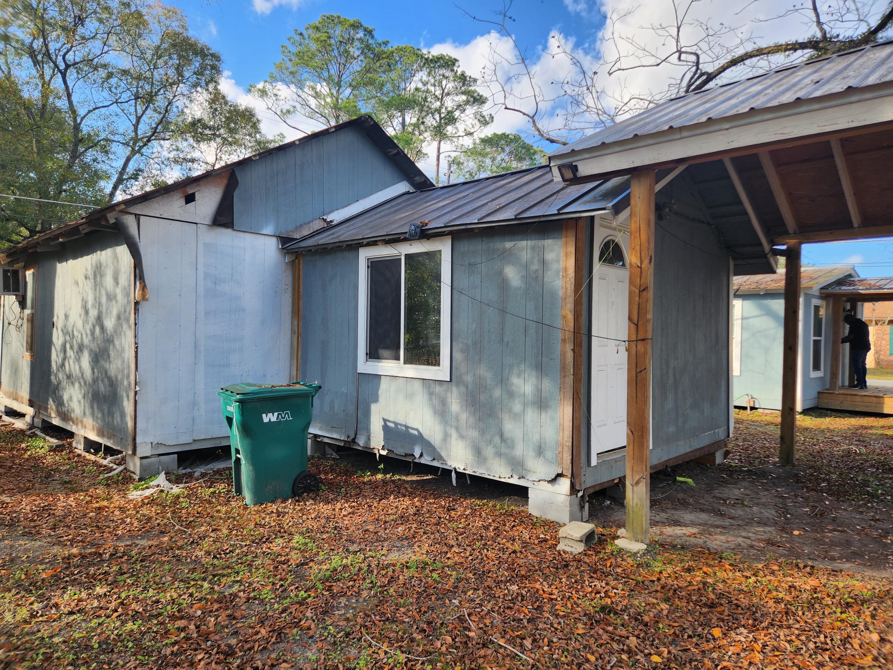 579 Main Street Chipley, FL 32428 - Photo 5 of 8 20241231_143040
