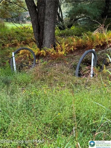 a street sign that is on a pole