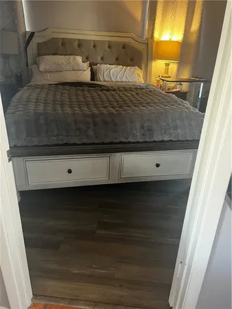 a close view of sink