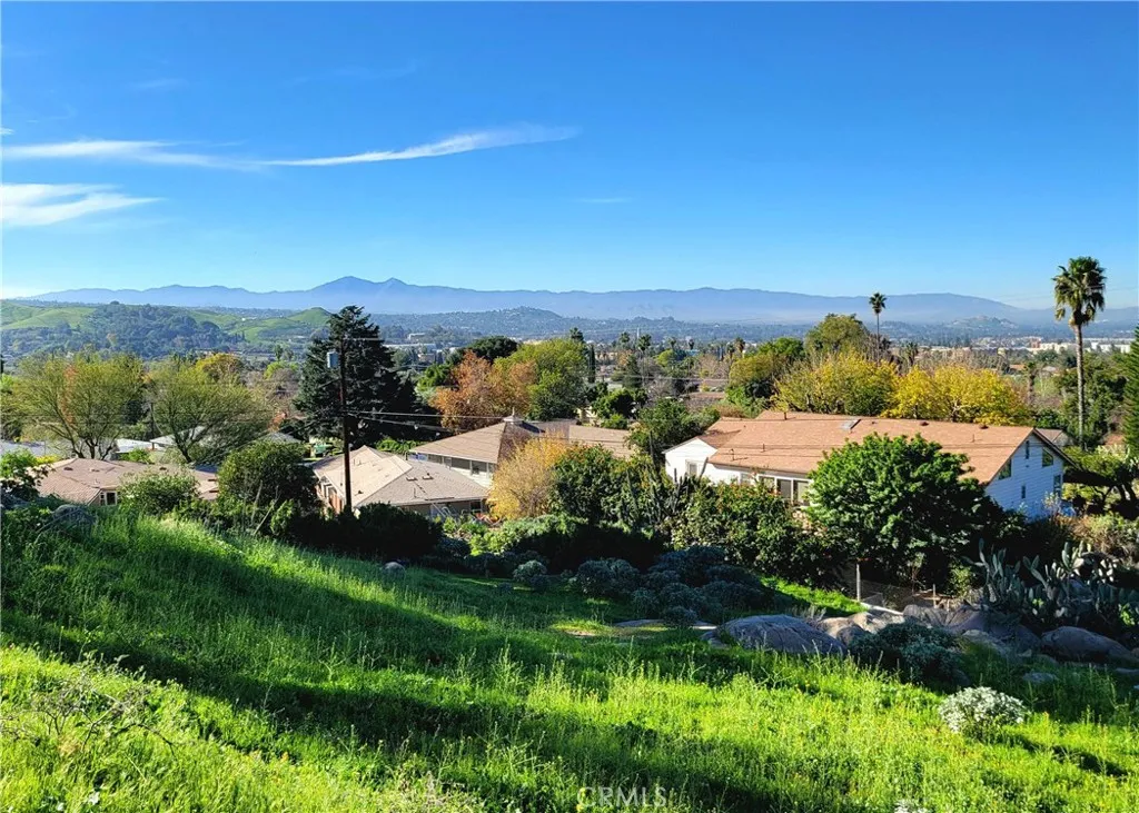 2935 Galaxie Road Riverside, CA 92507 - Photo 7 of 45 Gallery Image 7