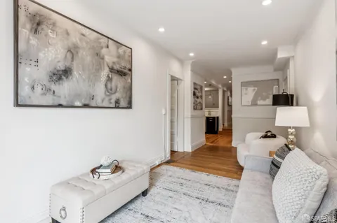 $950,000 | 19 Alpine Terrace, Unit A, San Francisco, CA 94117