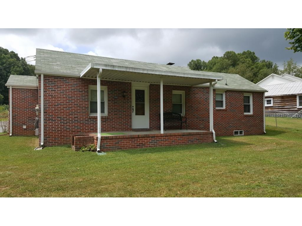 266 Emmett Road Bristol, TN 37620 - Photo 1 of 26 Low Maintenance Brick