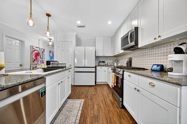 $399,000 | 17935 Branch Creek Drive, Cypress, TX 77433