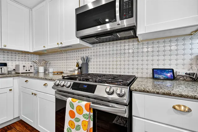 $399,000 | 17935 Branch Creek Drive, Cypress, TX 77433