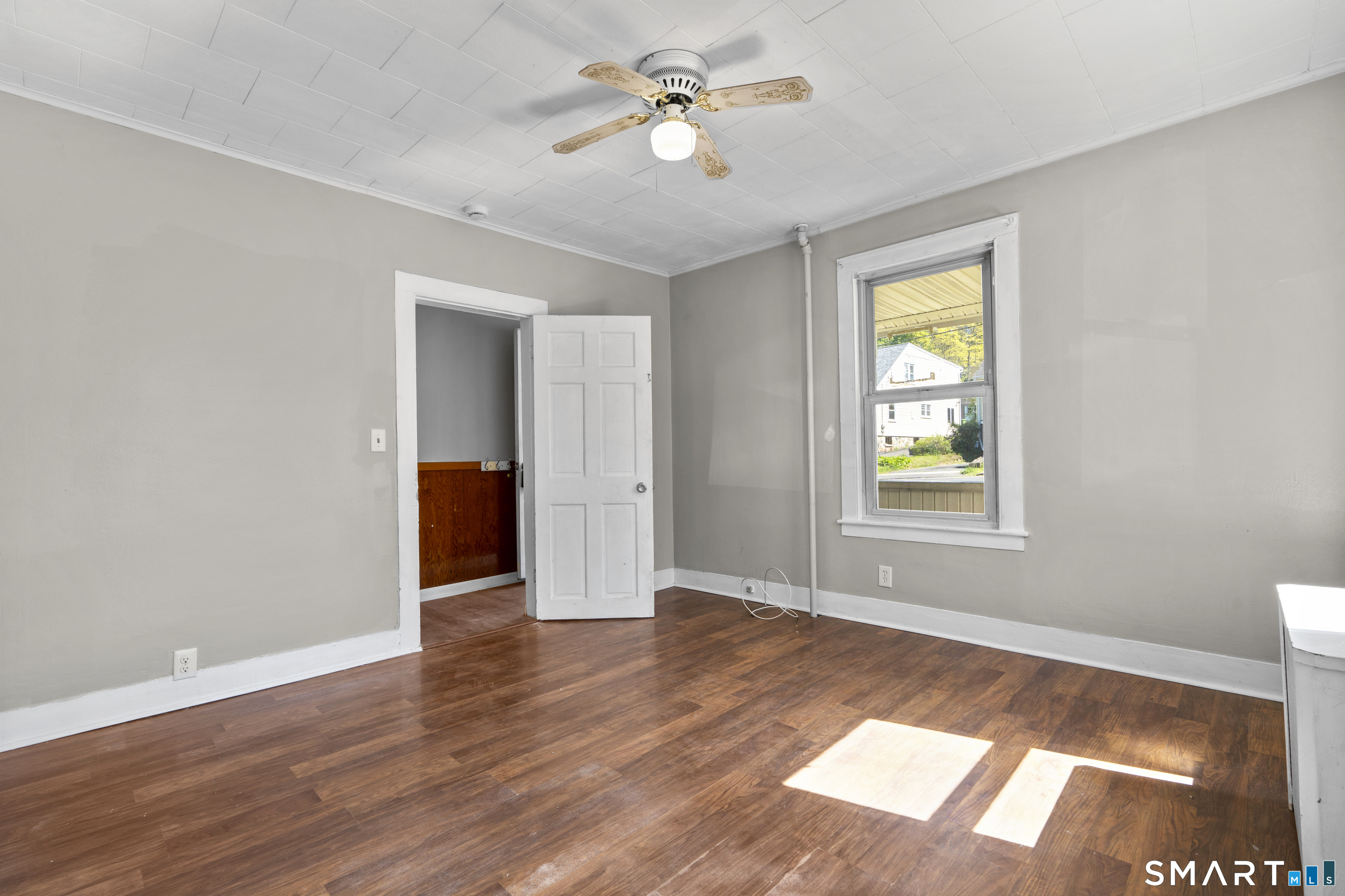 72 South St Extension Bristol, CT 06010 - Photo 6 of 27