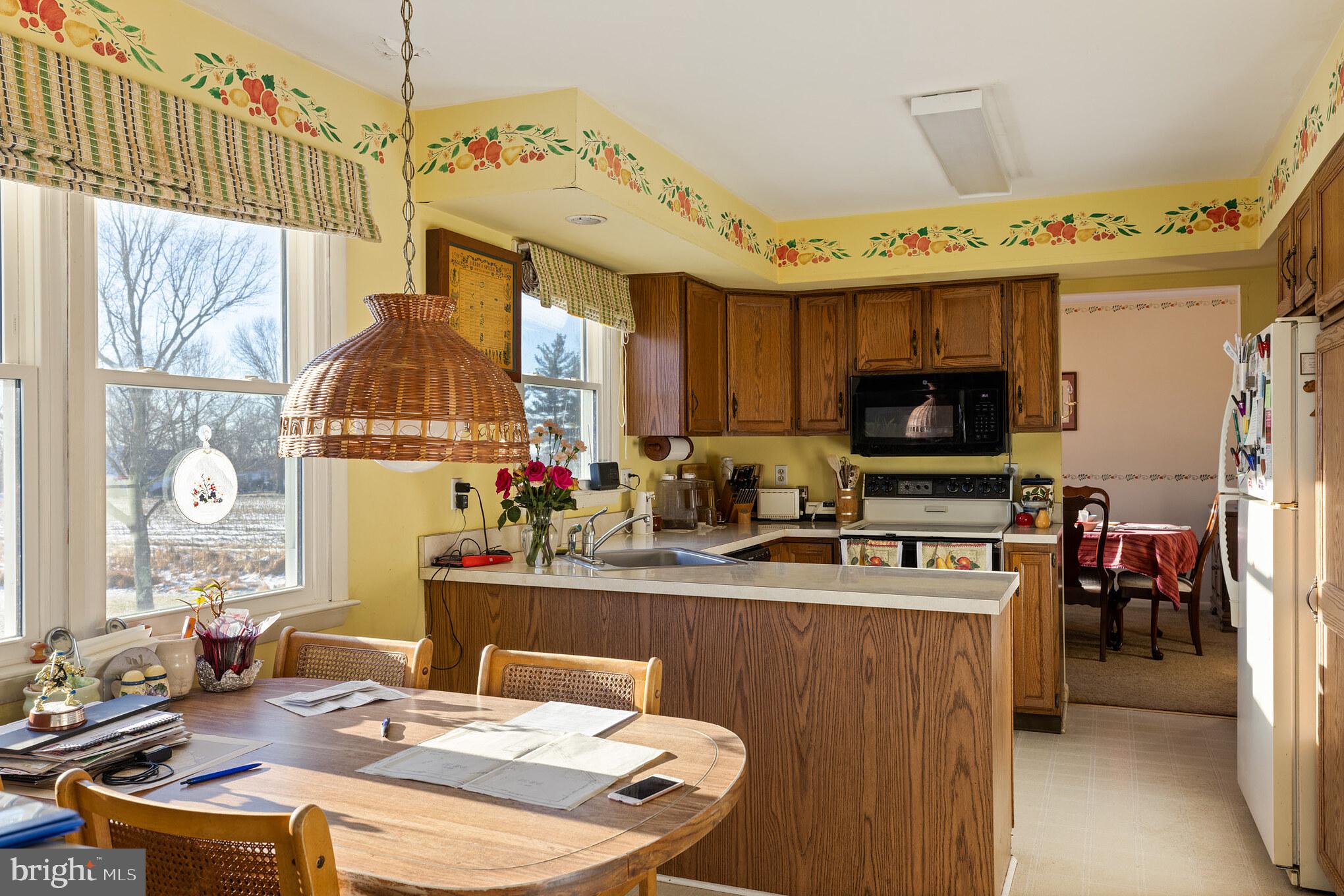3946 Stump Road Doylestown, PA 18902 - Photo 20 of 40
