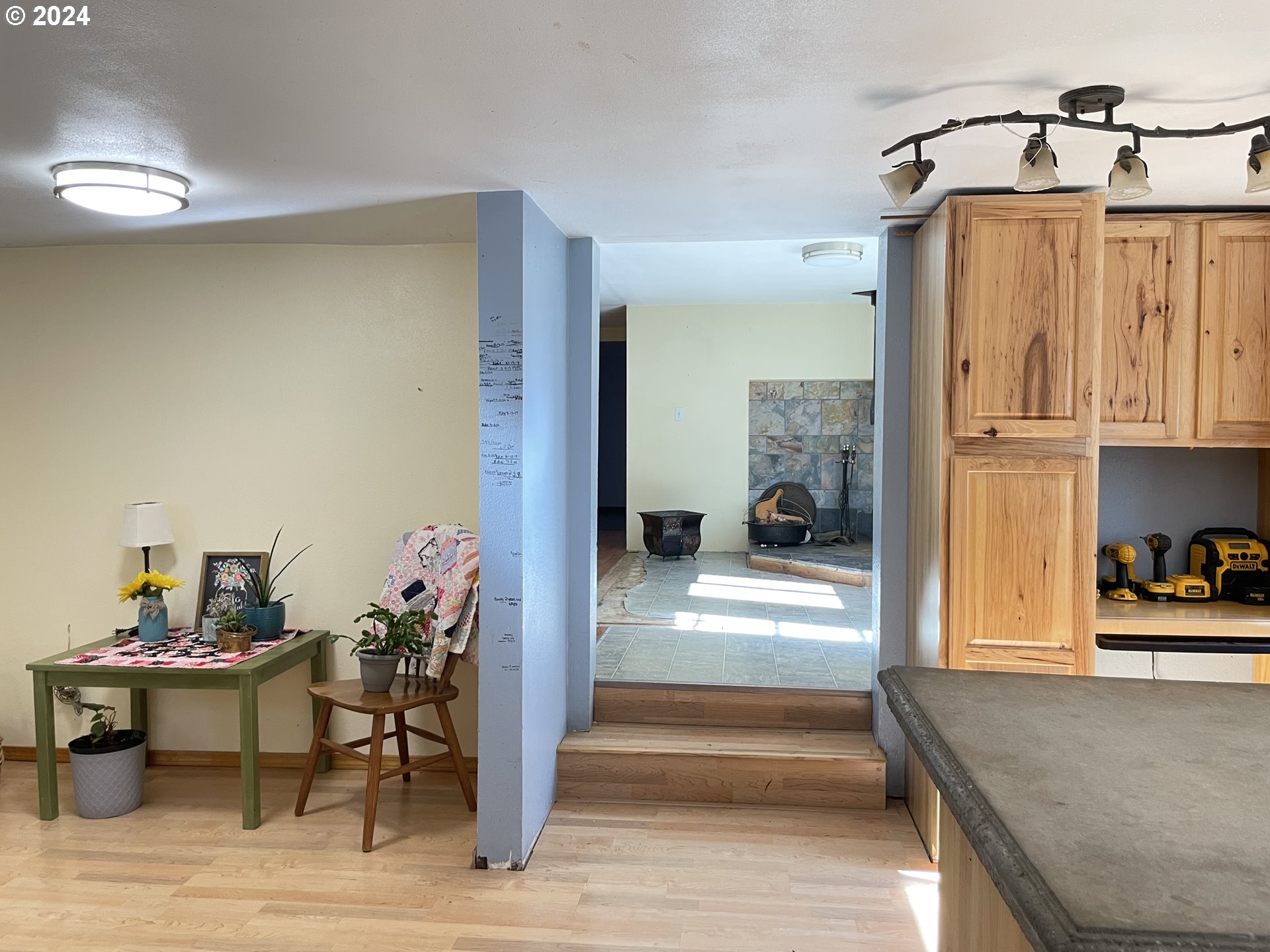 37674 Row River Road Dorena, OR 97434 - Photo 24 of 42 Gallery Image 24