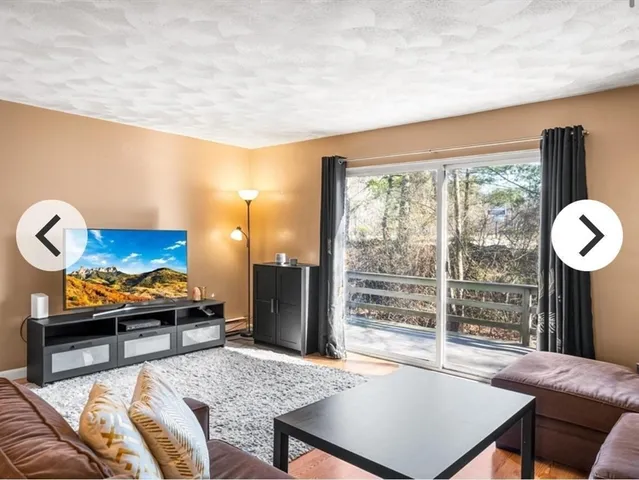 $2,600 | 2 Janet Road, Unit 8, Easton, MA 02375