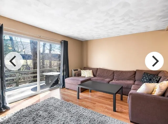 $2,600 | 2 Janet Road, Unit 8, Easton, MA 02375