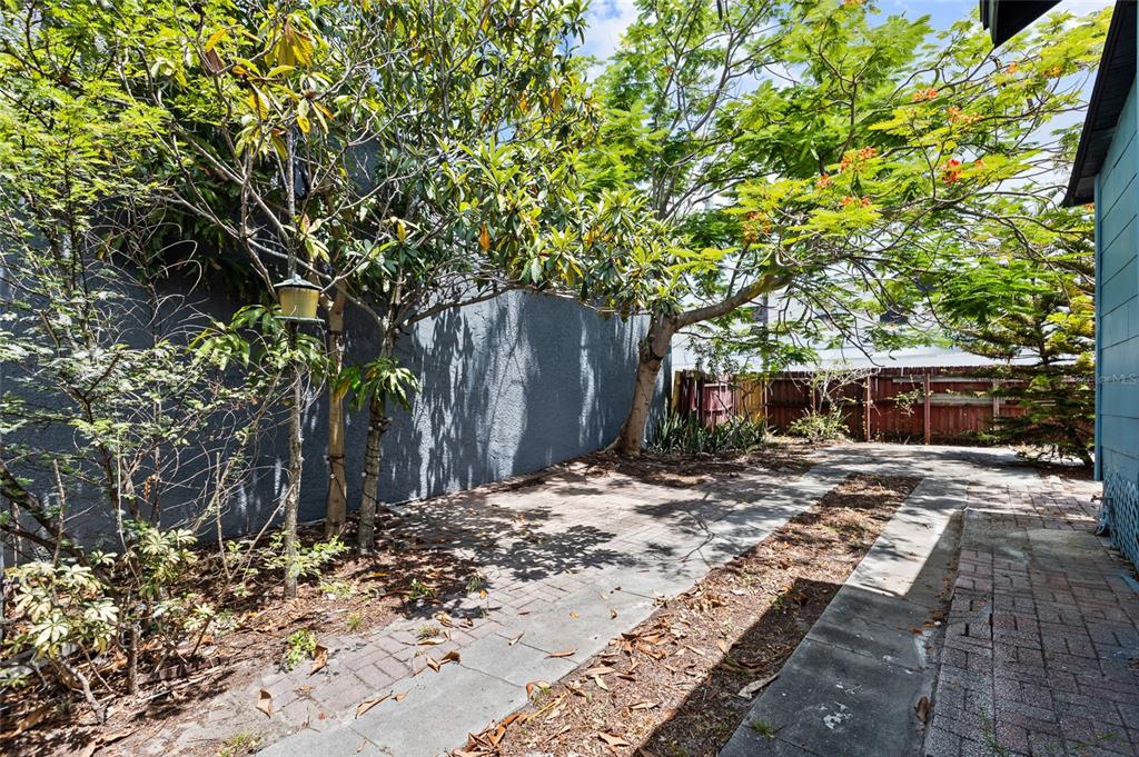 2506 West Main Street Tampa, FL 33607 - Photo 38 of 45