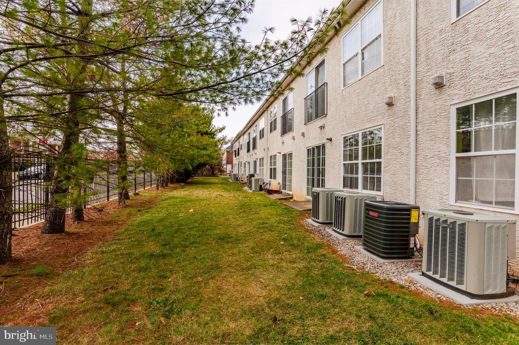 9228 Blue Grass Road, Unit 39 Philadelphia, PA 19114 - Photo 18 of 21