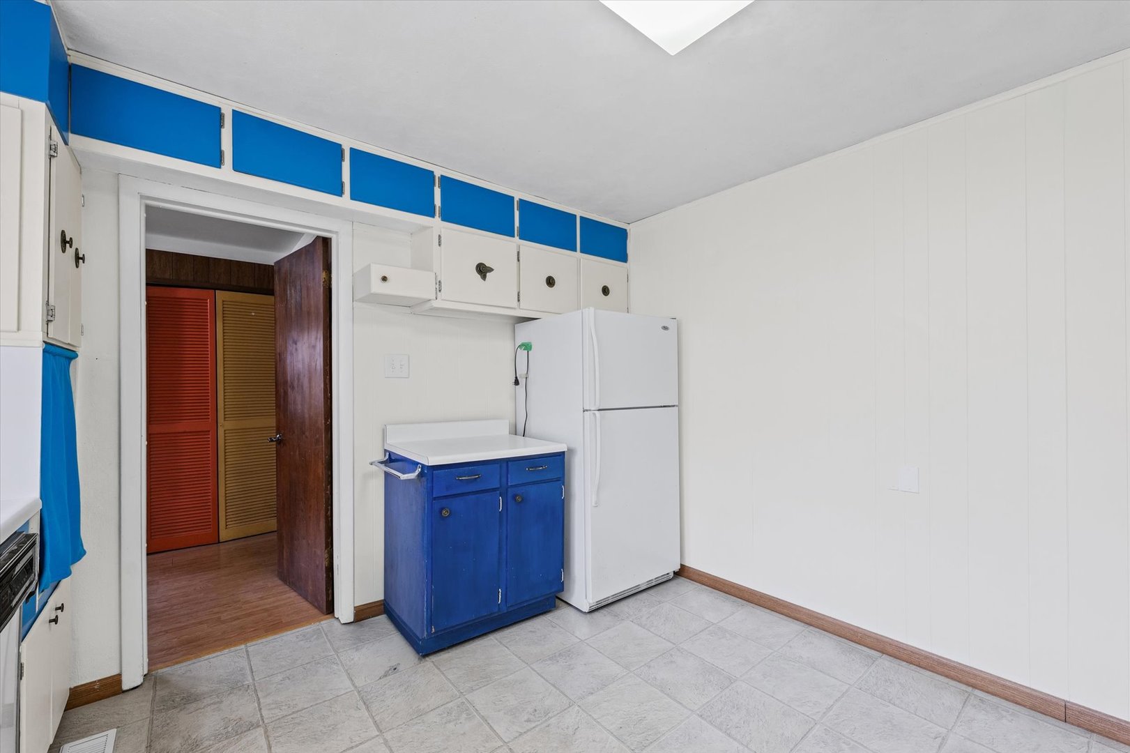 1419 Cambridge Drive Champaign, IL 61821 - Photo 12 of 29