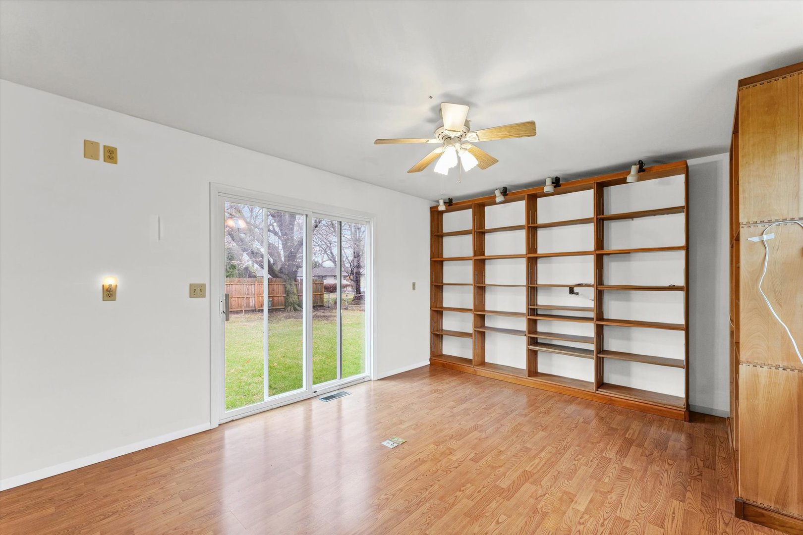 1419 Cambridge Drive Champaign, IL 61821 - Photo 16 of 29