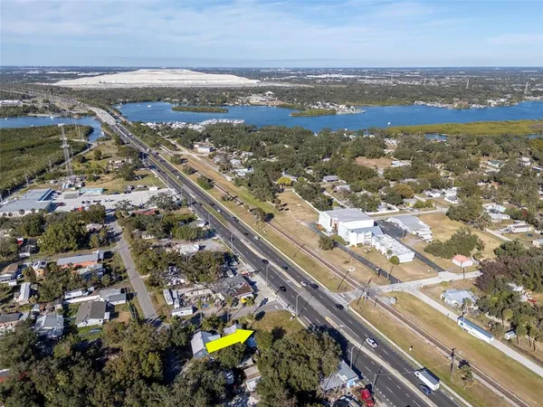 $275,000 | 10007 South 41st Highway, Gibsonton, FL 33534